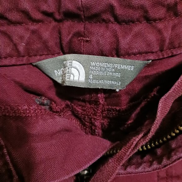 The North Face Maroon Shorts Women's Size 4 Regular - Picture 3 of 3